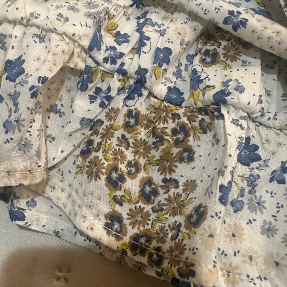 Future Collection Reese Blutstein Floral Top Size Large NWOT - Picture 8 of 10